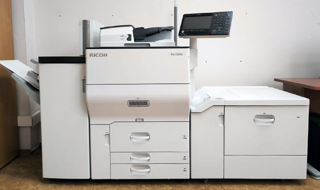 В типографии “СалютПринт” …