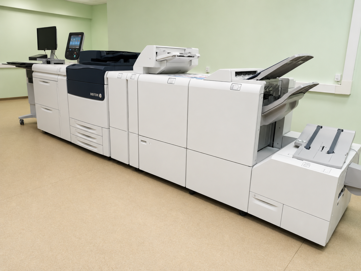Xerox Versant 80, 180 в компании Джест